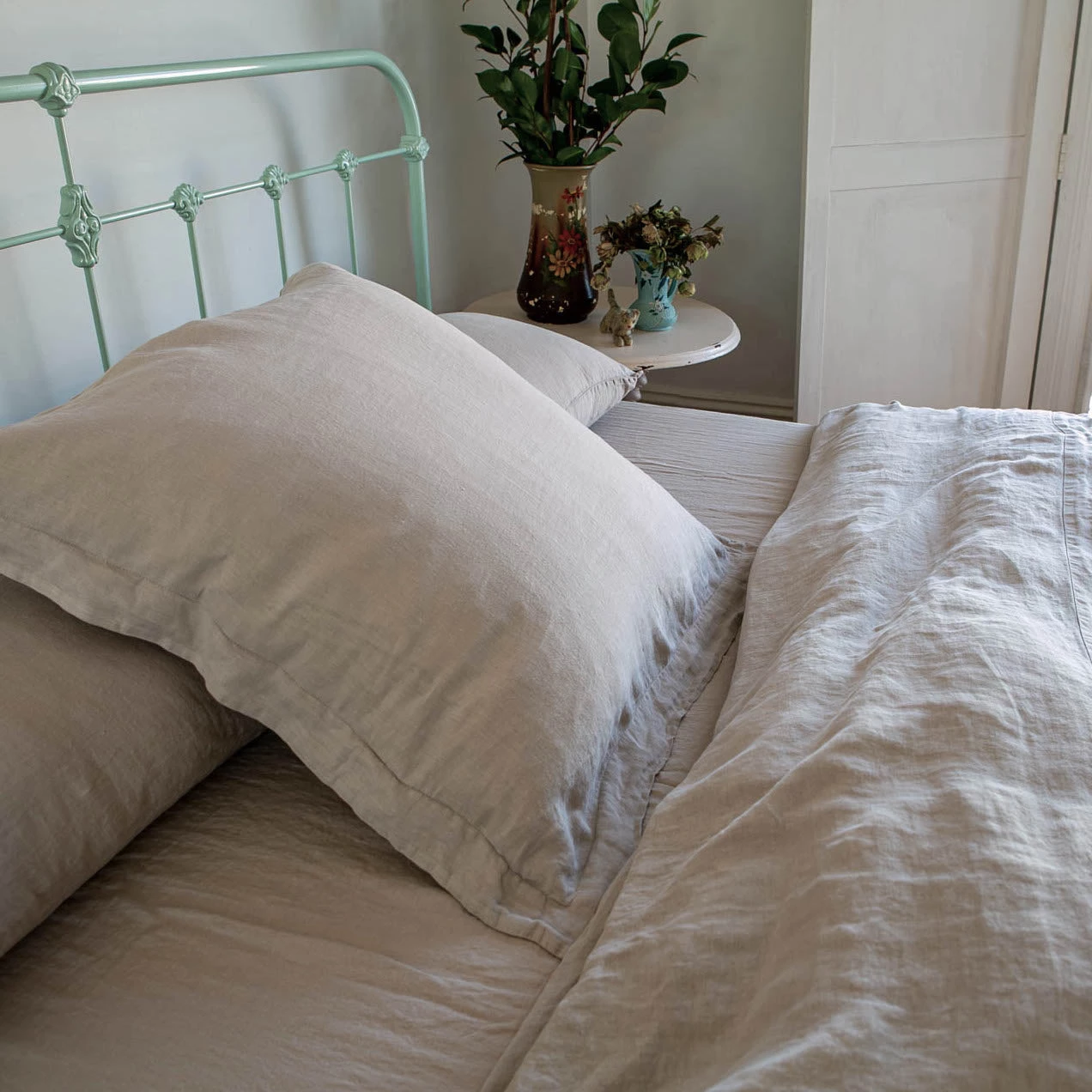 Scout House Scout Portuguese Linen Sheet Set- King - Linen Textiles 4 Scout House Scout Portuguese Linen Sheet Set- King - Linen Textiles