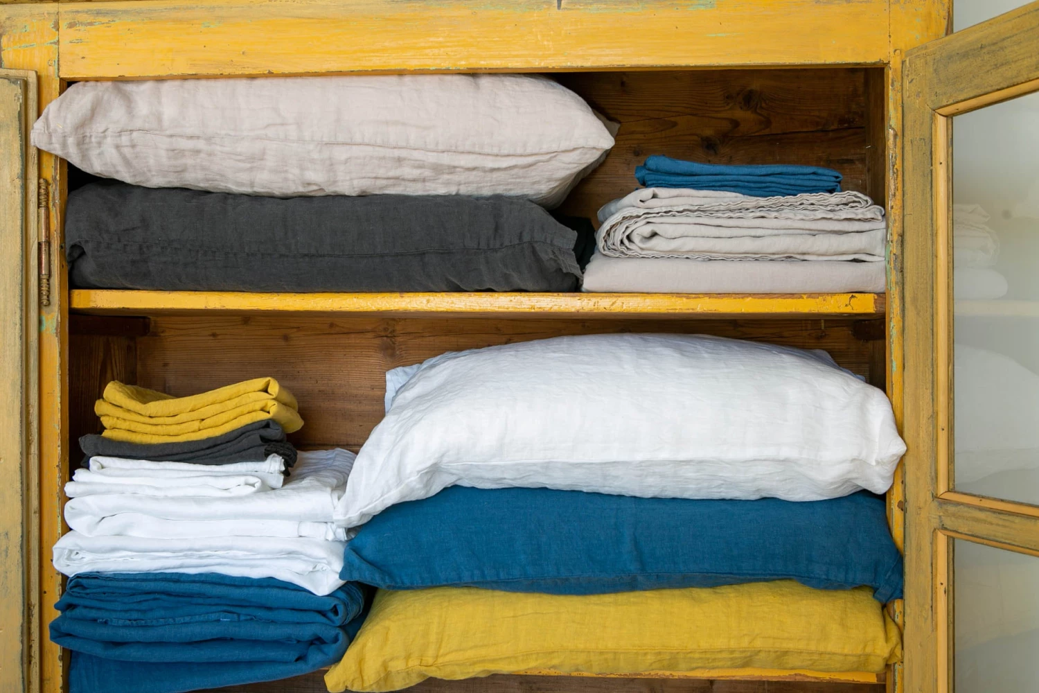 Scout House Scout Portuguese Linen Quilt Cover Set - Queen- Scout Blue Homewares 5 Scout House Scout Portuguese Linen Quilt Cover Set - Queen- Scout Blue Homewares