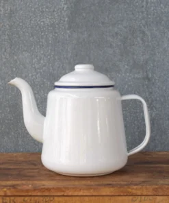 Falcon Enamelware Falcon Enamel Tea Pot 1.5 Litres