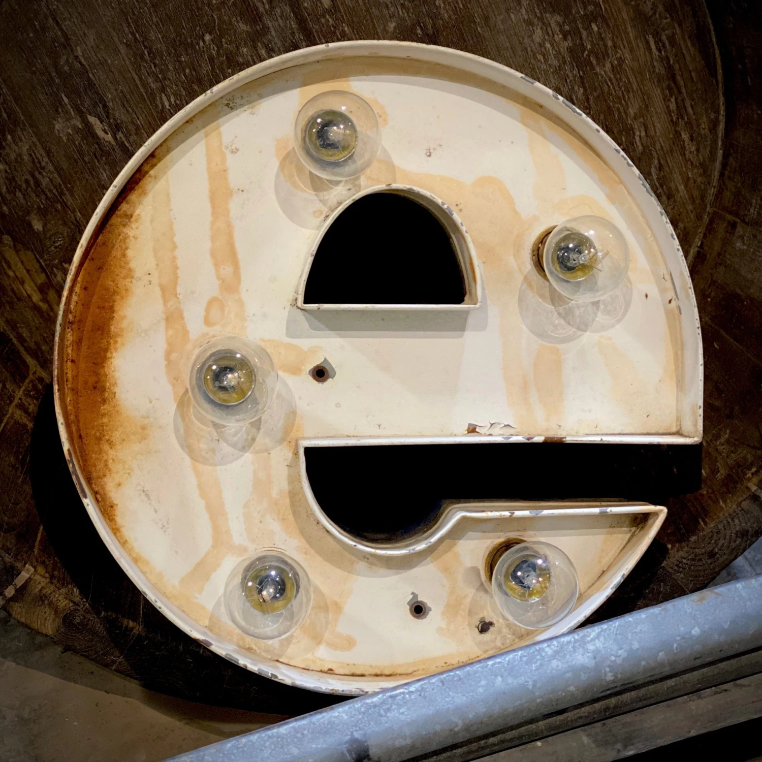 Scout House Gifts Vintage Letter 'e' Light 4 Scout House Gifts Vintage Letter 'e' Light