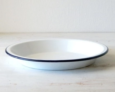 Falcon Enamelware Falcon Enamel Pie Plate Homewares 4 Falcon Enamelware Falcon Enamel Pie Plate Homewares