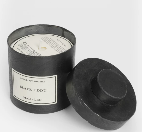 MAD ET LEN - SCENTED CANDLE - BLACK UDDÙ - 300g 4 MAD ET LEN - SCENTED CANDLE - BLACK UDDÙ - 300g